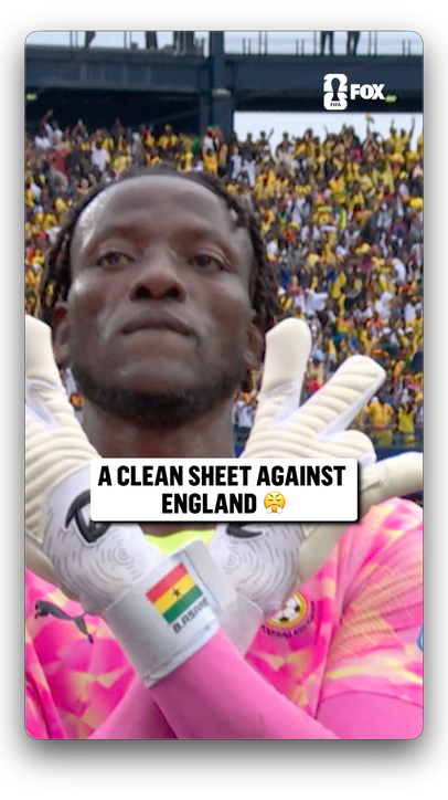 Ghana goalkeeper Benjamin Asare celebrates keeping England off the scoresheet 🇬🇭