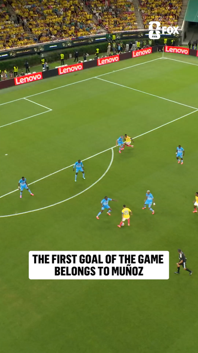 Daniel Muñoz met the moment for Colombia 🔥