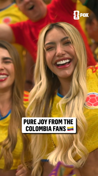 Colombia fans were loving the late goal from Muñoz!