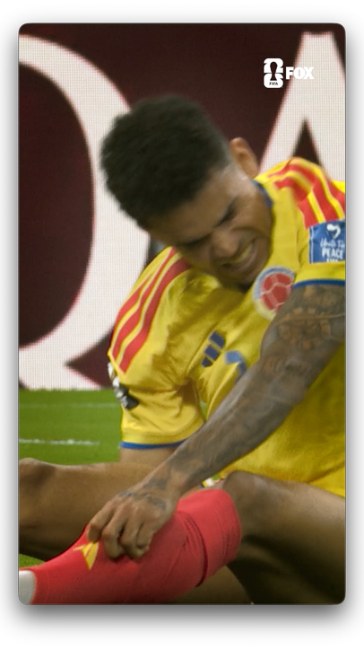 Luis Díaz with a fantastic finish but the flag is up for offside