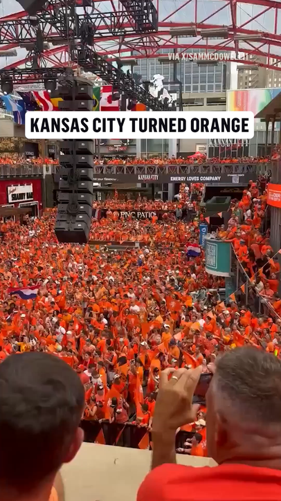 Netherlands fans are wasting no time getting matchday started 🇳🇱
