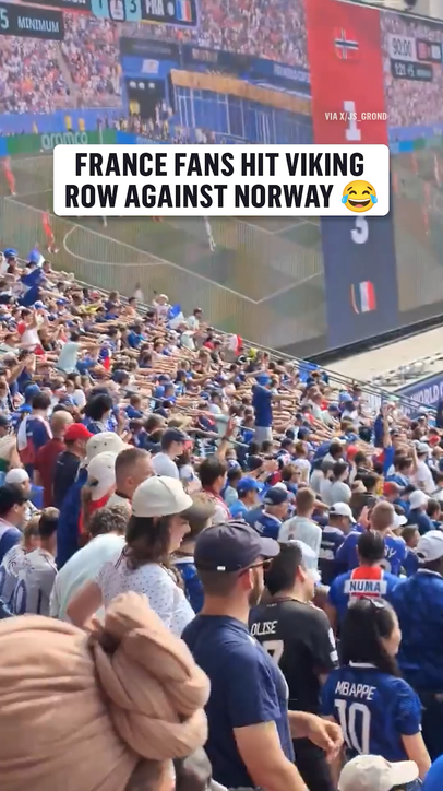 France was loving Norway's Viking Row during their matchup 🇫🇷🇳🇴