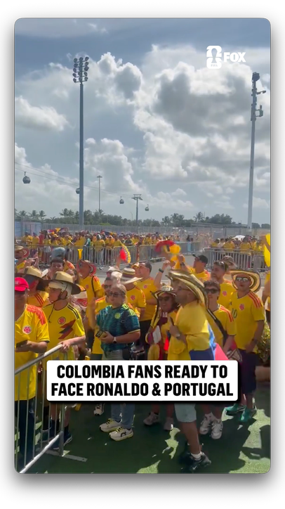 These Colombia fans are already waiting to get into Miami Stadium 🇨🇴 The game doesn't start for 3 hours!