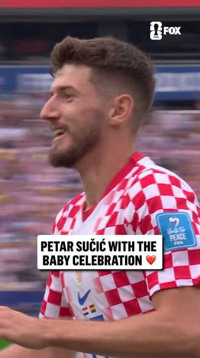 Petar Sučić with a cute celebration 👶