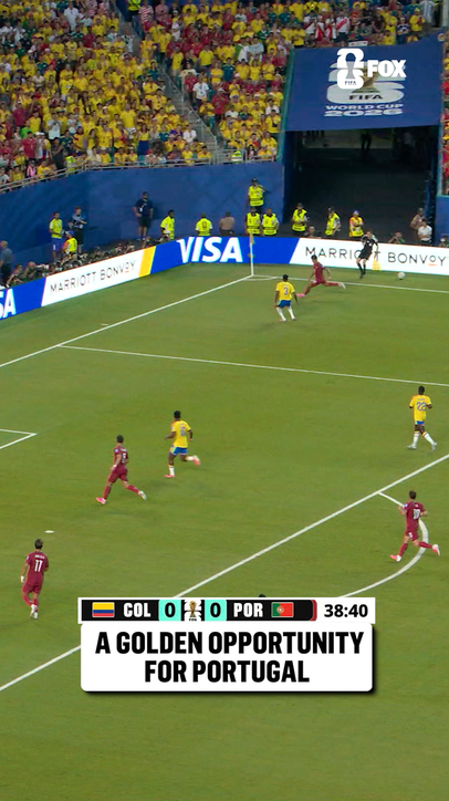 A HUGE save from Camilo Vargas for Colombia 🇨🇴