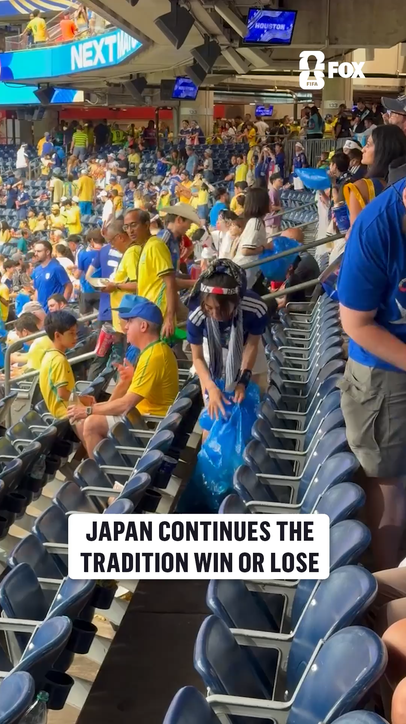 Japan fans always make time to pick up after themselves no matter the result 🇯🇵