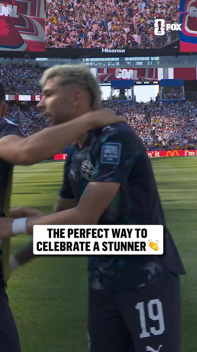 Julio Enciso's celebration after opening up the score 🕺