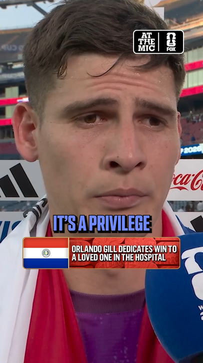 A special dedication from Paraguay's goalkeeper Orlando Gill 🧤