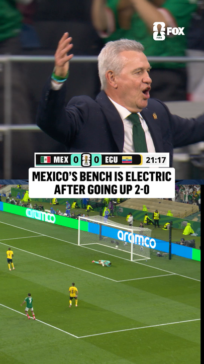 Javier Aguirre was FIRED UP after Mexico doubled its lead over Ecuador 🇲🇽
