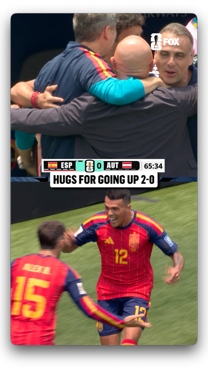 Another Spain goal. Another group hug between the Spain staff. 🇪🇸