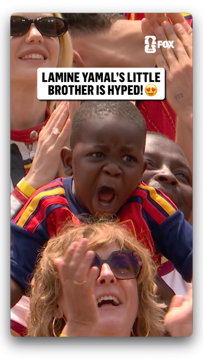 Keyne Yamal was absolutely fired up watching his older brother Lamine and Spain advance to the Round of 16 🔥