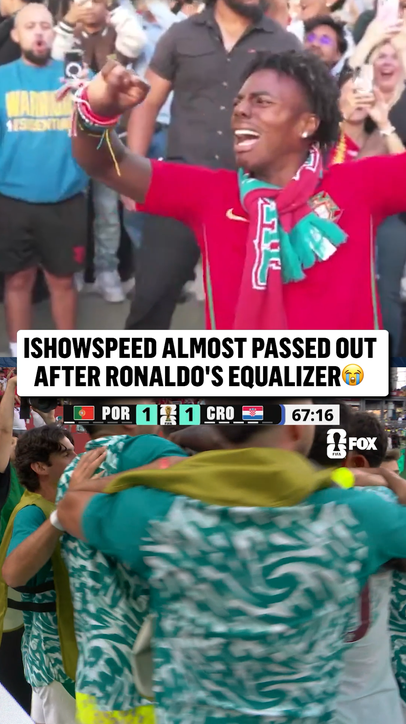 @ishowspeed celebrated Ronaldo's first-ever Knockout Stage goal a little too hard 🤣