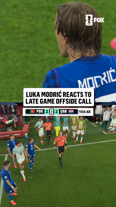 Luka Modrić couldn't believe this offside call