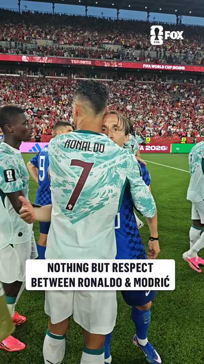 Ronaldo and Modrić share a moment postgame