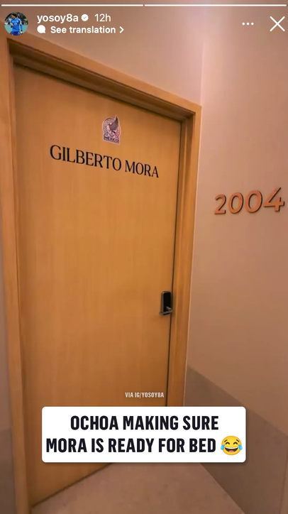 "I already put my kid to sleep" - Memo Ochoa with Gilberto Mora
