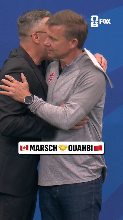 A show of respect between the Canadian and Moroccan managers