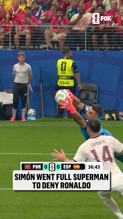 WHAT A PLAY by Spain goalkeeper Unai Simón to deny Portugal 🔥