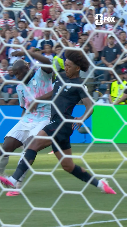 Another look at Lukaku's goal