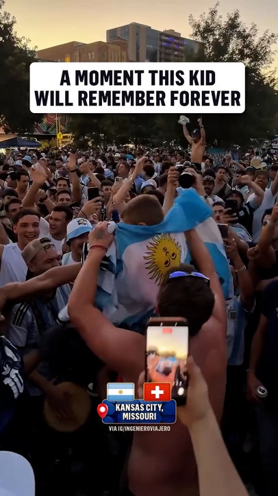 Switzerland and Argentina fans unite ahead of their Quarterfinal match