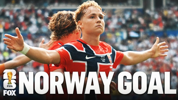 Norway's Andreas Schjelderup puts it in the top corner to take lead vs England | 2026 FIFA World Cup™