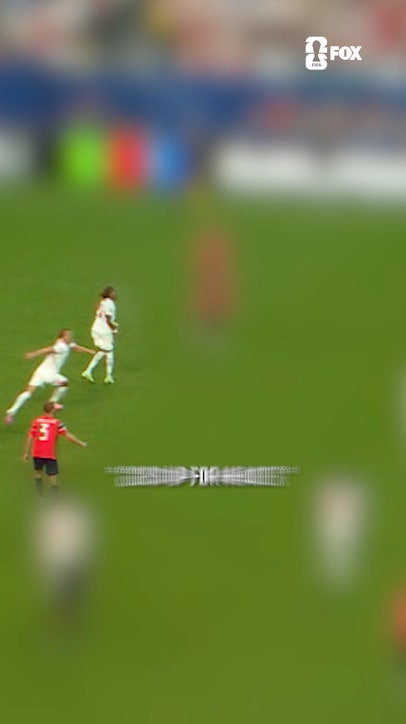 You don't want to get in front of a Dan Burn header 😳