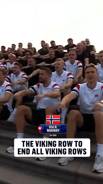 Thousands of fans in Oslo joined the Norway national team for one unforgettable Norwegian Row