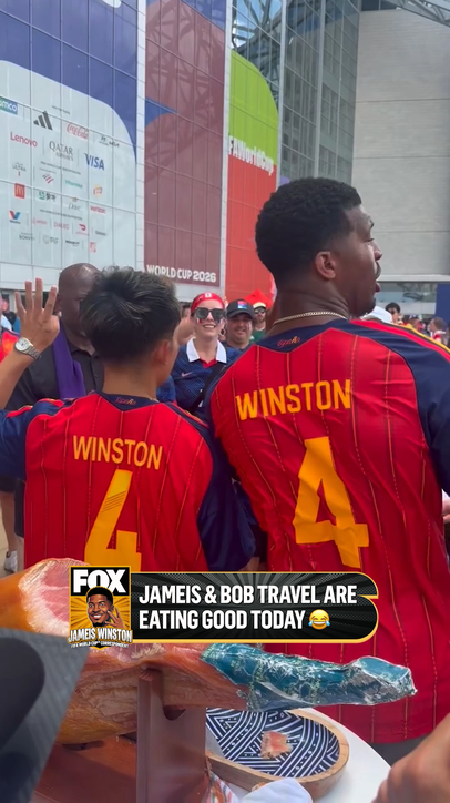 Nobody better for Jameis to share some meat with than @bob_travel__ 👏