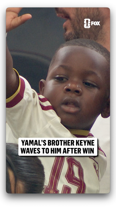 Brotherly love from Keyne to Lamine Yamal after Spain's big win ❤️