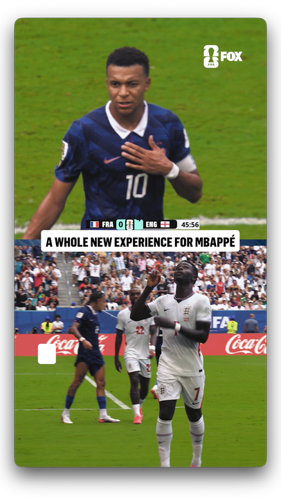  Mbappé left stunned as England goes up four in the first half 😳