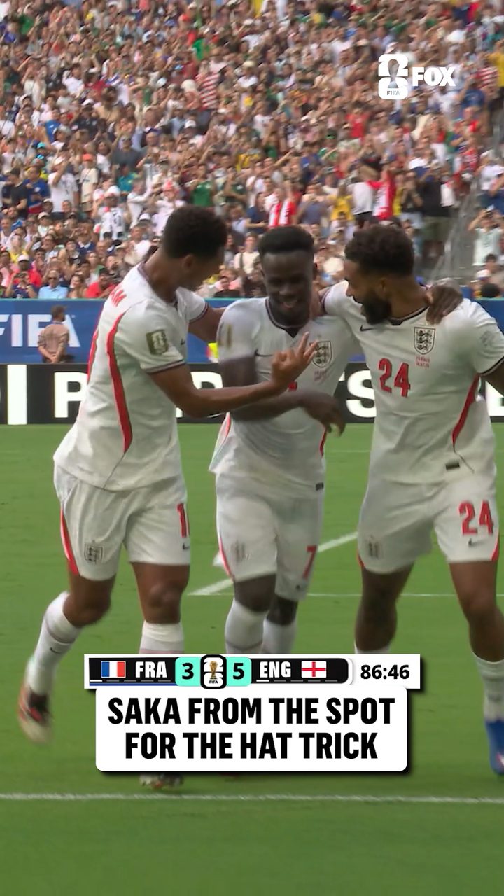 SAKA CONVERTS THE PEN TO COMPLETE HIS HAT TRICK