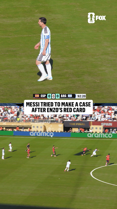 Messi reacts as Argentina goes down to 10 men in the FIFA World Cup Final