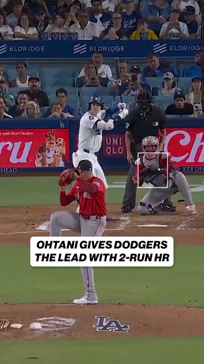 Shohei Ohtani gives the Dodgers their first lead of the night!