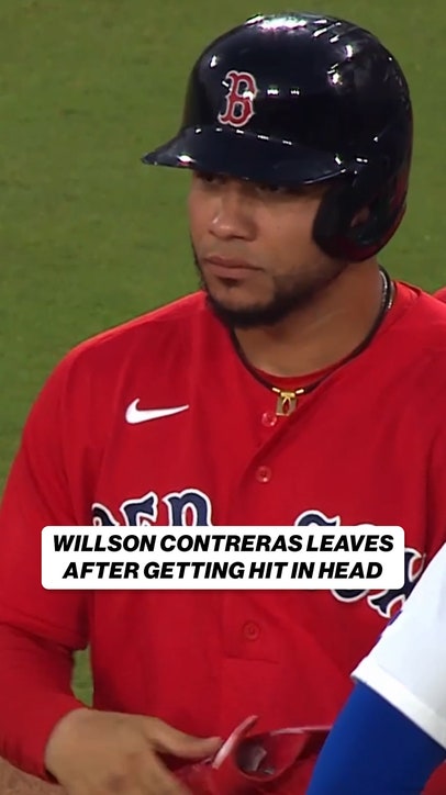Willson Contreras originally stayed in the game before leaving in the bottom half of the inning
