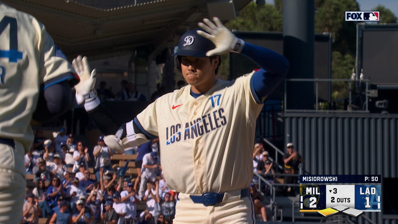 Dodgers' Shohei Ohtani hits one-run triple, shrinking deficit against Brewers