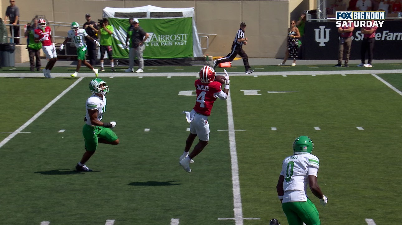 Josh Hoover finds Davion Chandler for 42-yard touchdown, his FOURTH of the game, as Indiana extends lead over North Texas