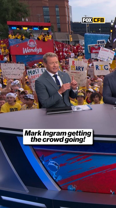 Mark Ingram is AMPED UP and so is everyone else! 🔥
