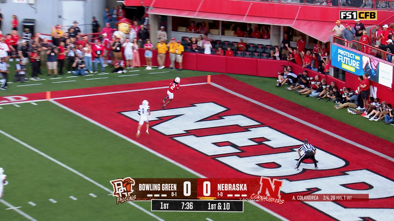 Nebraska's Anthony Colandrea connects with Jacory Barney Jr. to take the lead vs Bowling Green
