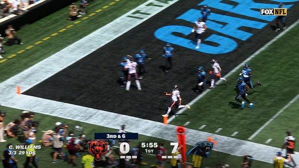 Bears' Caleb Williams scrambles for nine-yard TD, tying game against Panthers | NFL Highlights