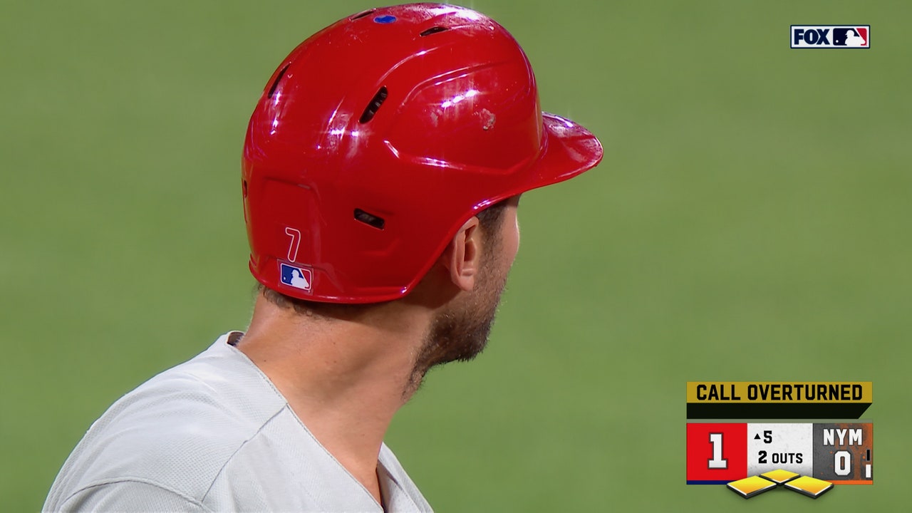 Bryce Harper hits go-ahead infield single, giving Phillies lead over Mets