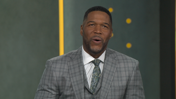 HOT TAKE 🔥 Michael Strahan PREDICTS Giants Will Make Super Bowl… and will play Jets