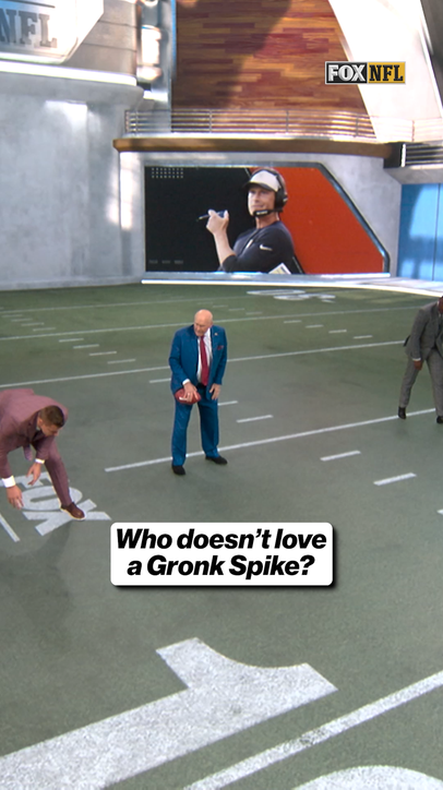 Who doesn't love a Gronk Spike?
