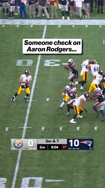 Someone check on Aaron Rodgers! 