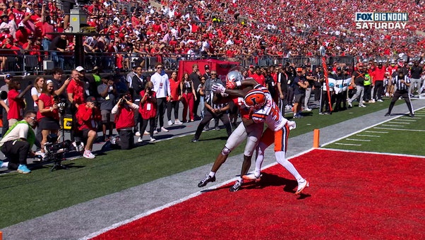 Jeremiah Smith Makes UNREAL TOUCHDOWN Catch to Extend Ohio State’s Lead Over Illinois