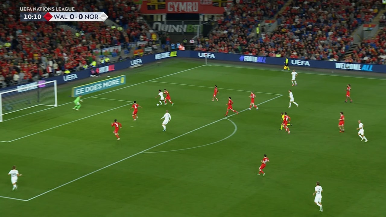 Norway's Oscar Bobb scores goal with the left, giving lead over Wales