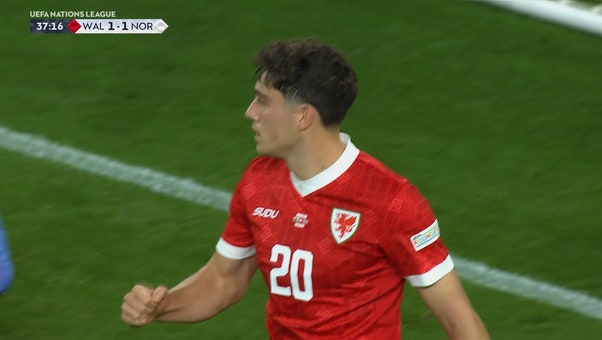 Wales' Daniel James scores goal, tying up game against Norway