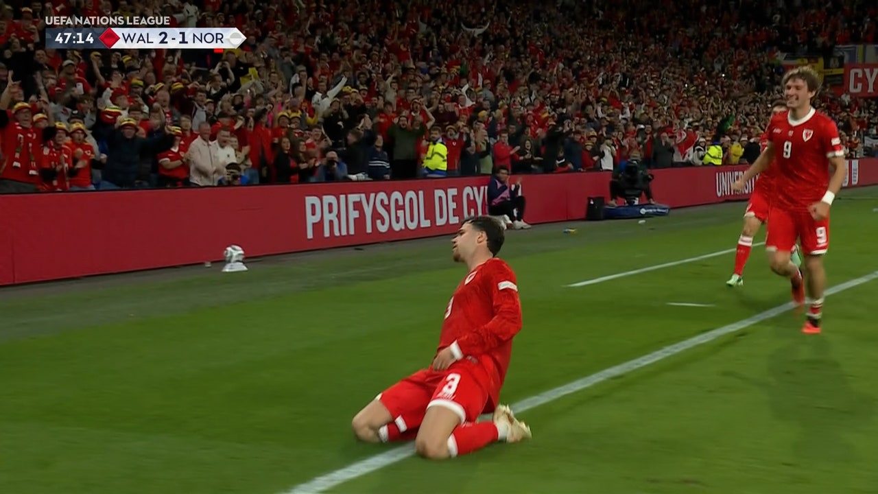 Torbjørn Heggem's red card leads to Neco Williams free kick goal, giving Wales the lead over Norway
