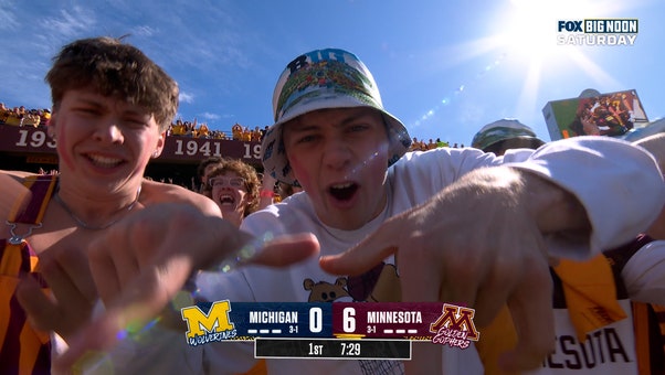 Darius Taylor punches in two-yard TD to give Minnesota a lead over Michigan
