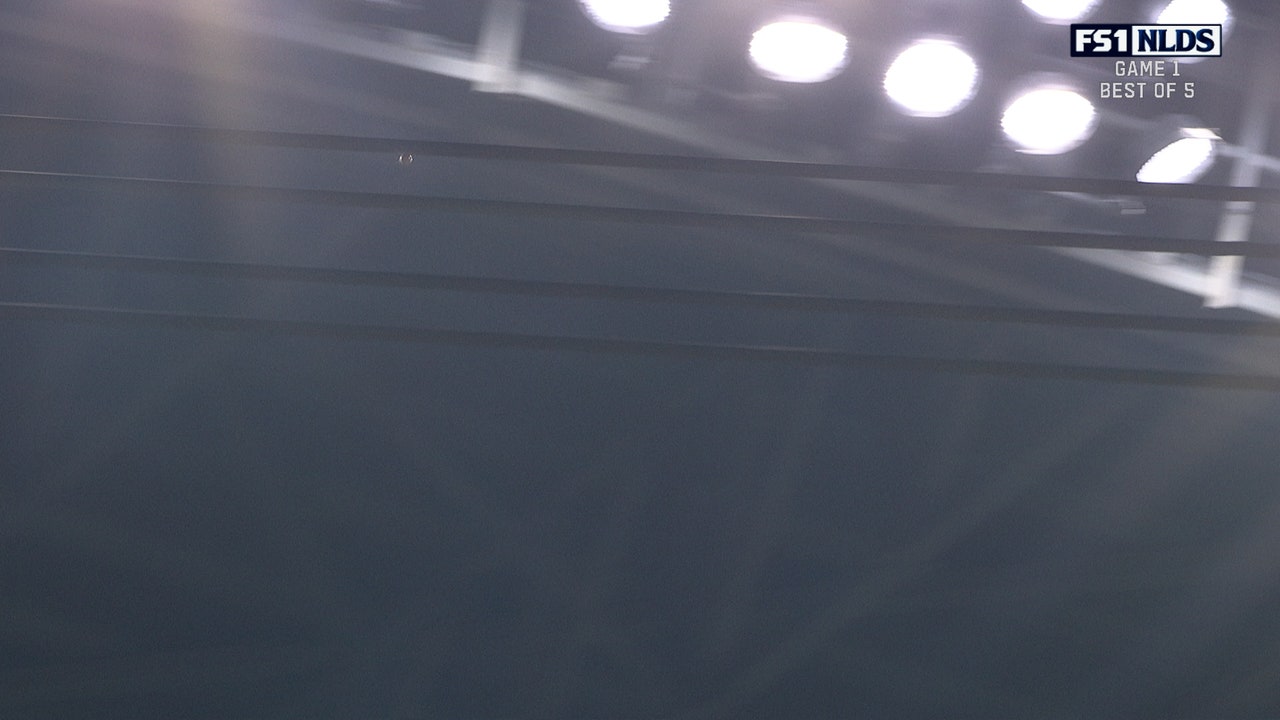 Brewers get an out despite ball HITTING roof in ninth inning vs Padres