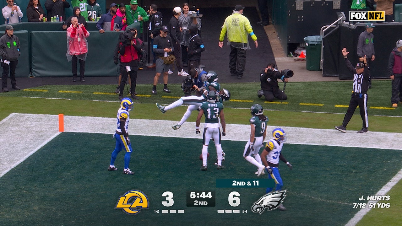 Jalen Hurts finds Darius Cooper for UNREAL 18-yard TD, extending Eagles' lead over Rams | NFL Highlights