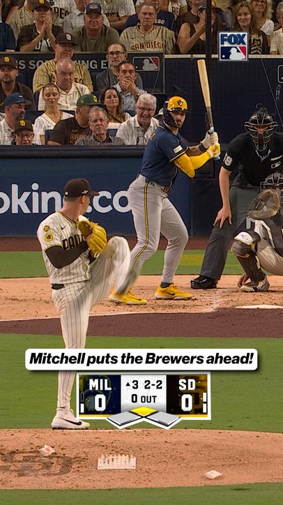 Brewers strike first in Game 4!